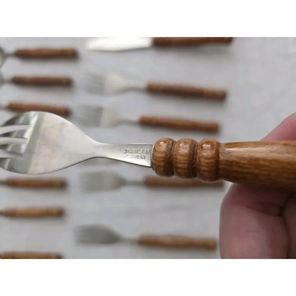 Stainless Steel Flatware Set Wood Handle 24 pcs Service for 6 made in Taiwan